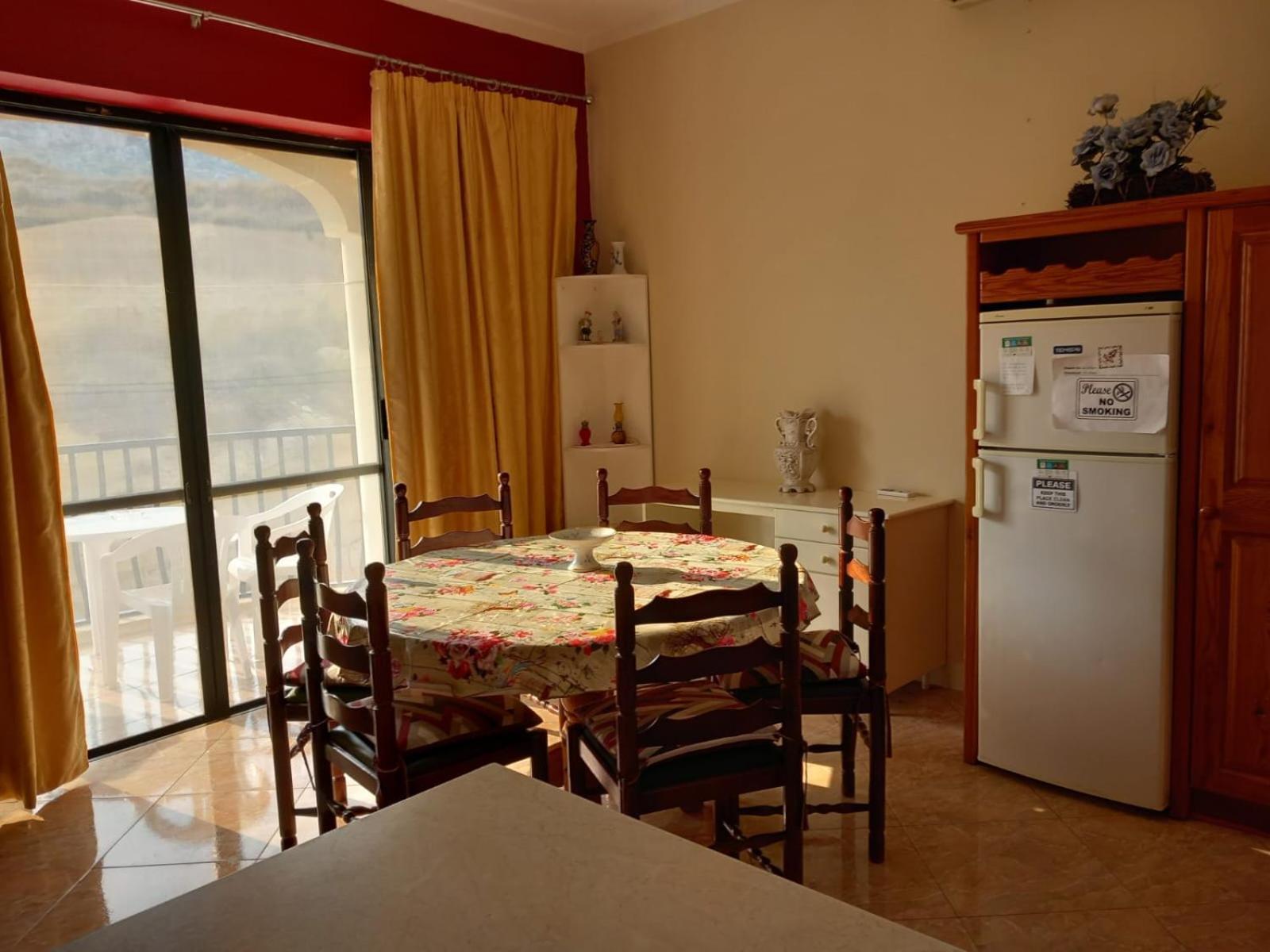 Spacious Apartment In Marsalforn, Gozo 外观 照片